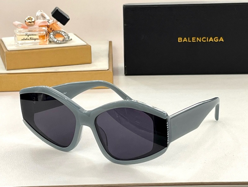 Balenciaga Sunglasses 199